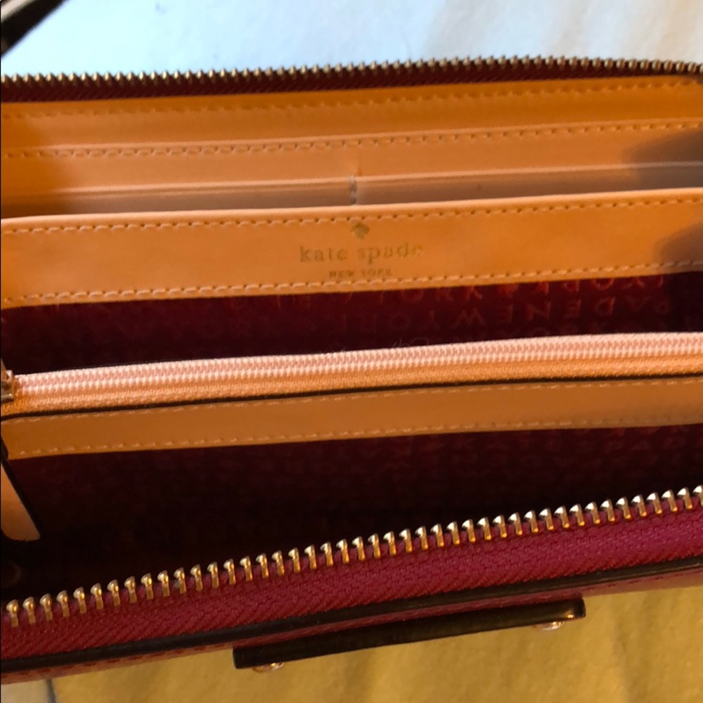 Authentic Kate Spade wallet - Picture 2 of 3
